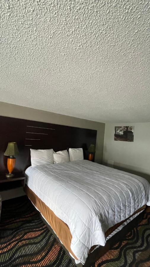 Country Town N' Suites Gatlinburg Exterior photo